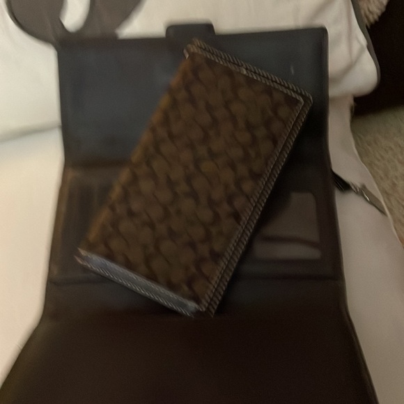 Coach Wallet - Picture 11 of 14